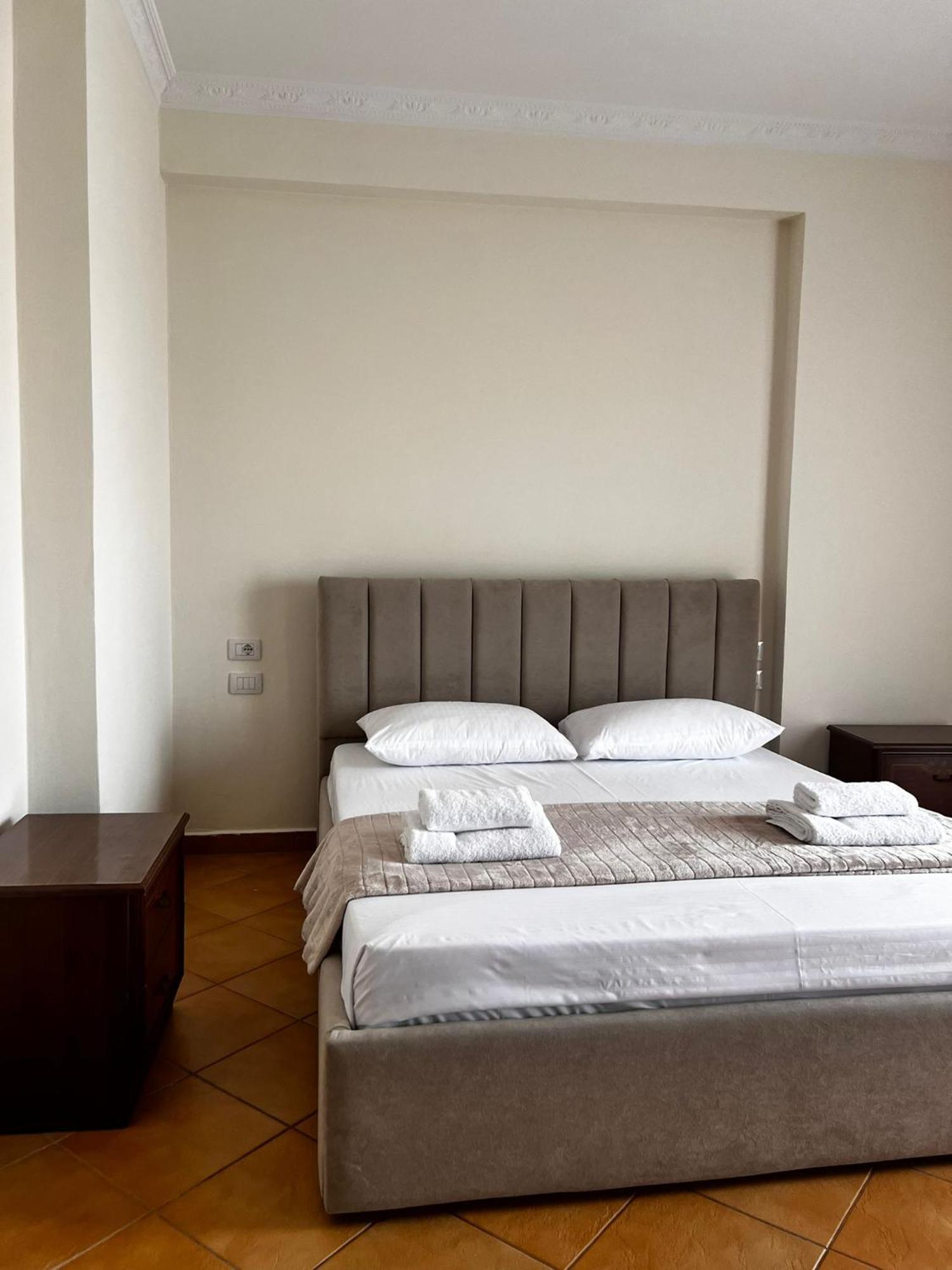 Lu Apartament Vlorë エクステリア 写真