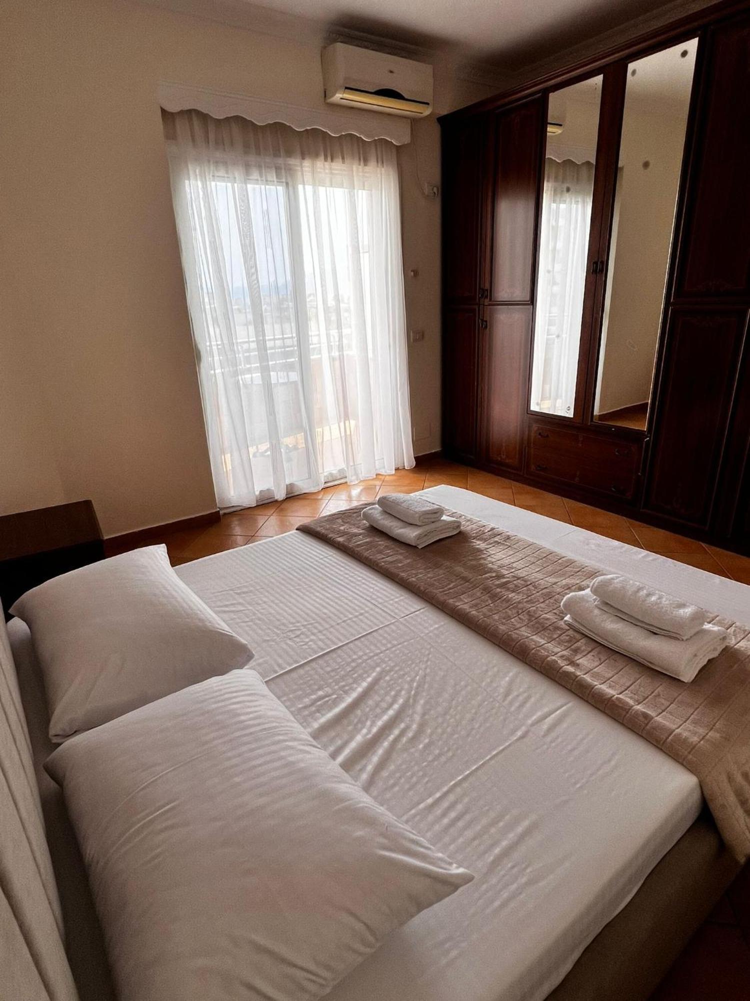 Lu Apartament Vlorë エクステリア 写真